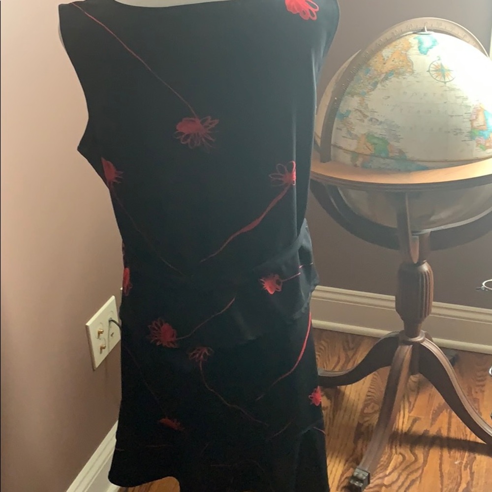 Max Studio skirt/top set, medium - Picture 4 of 6
